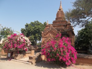 Temple Htilominio Bagan Myanmar